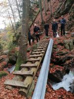 Demontáž starých mostíkov