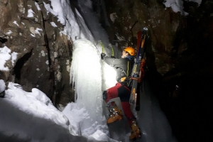 Lezenie ľadov, ferrata HZS