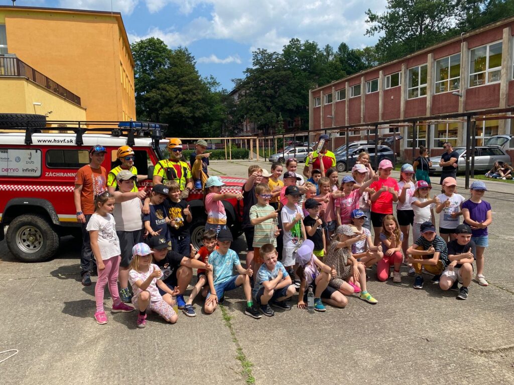 Ukážky činnosti Horskej služby v ZŠ EduKey